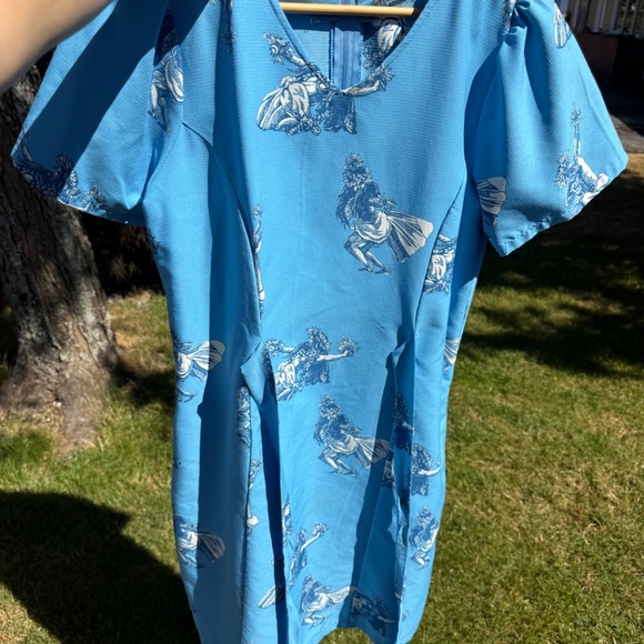 Vintage Blue Tropical Women’s Large 12 Dress Luau From Hilton Hawaiian Village. - Picture 2 of 13
